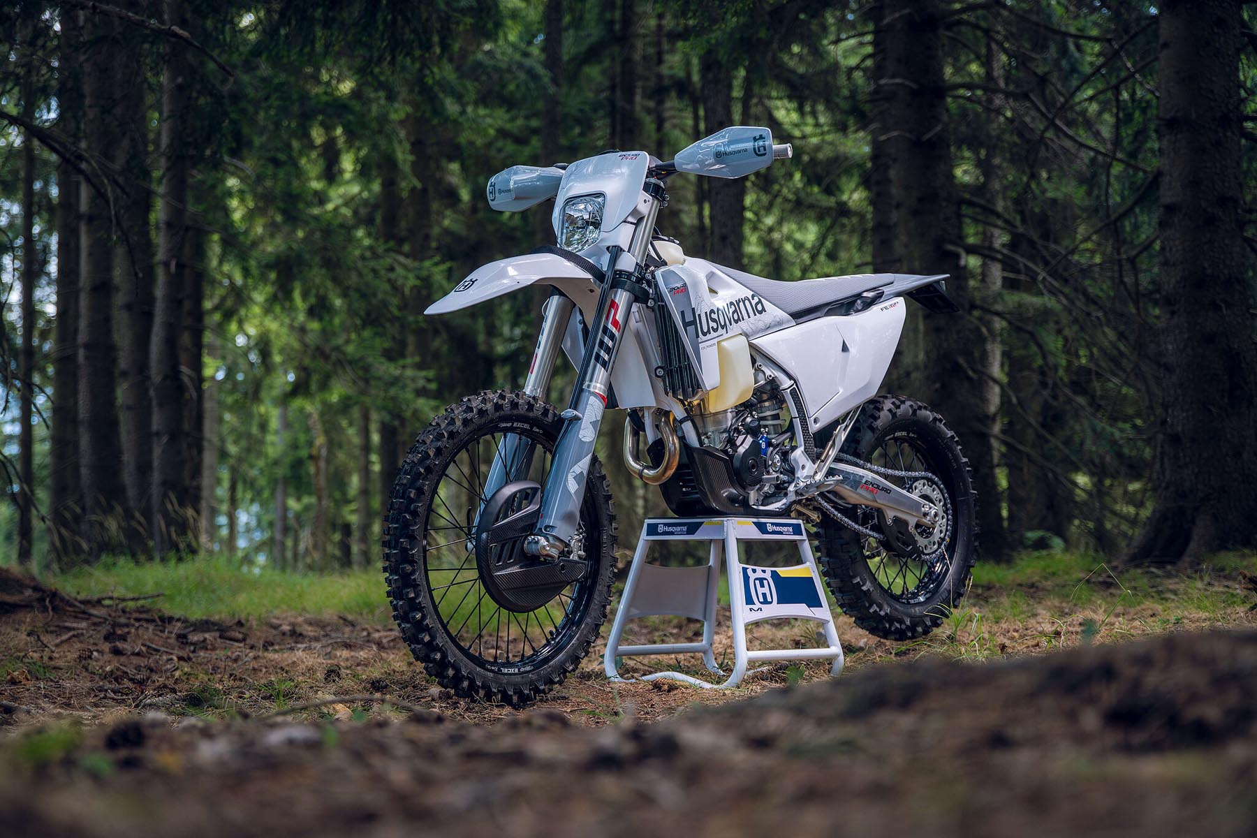 Husqvarna TE 300 Pro &amp; FE 350 Pro 2027
